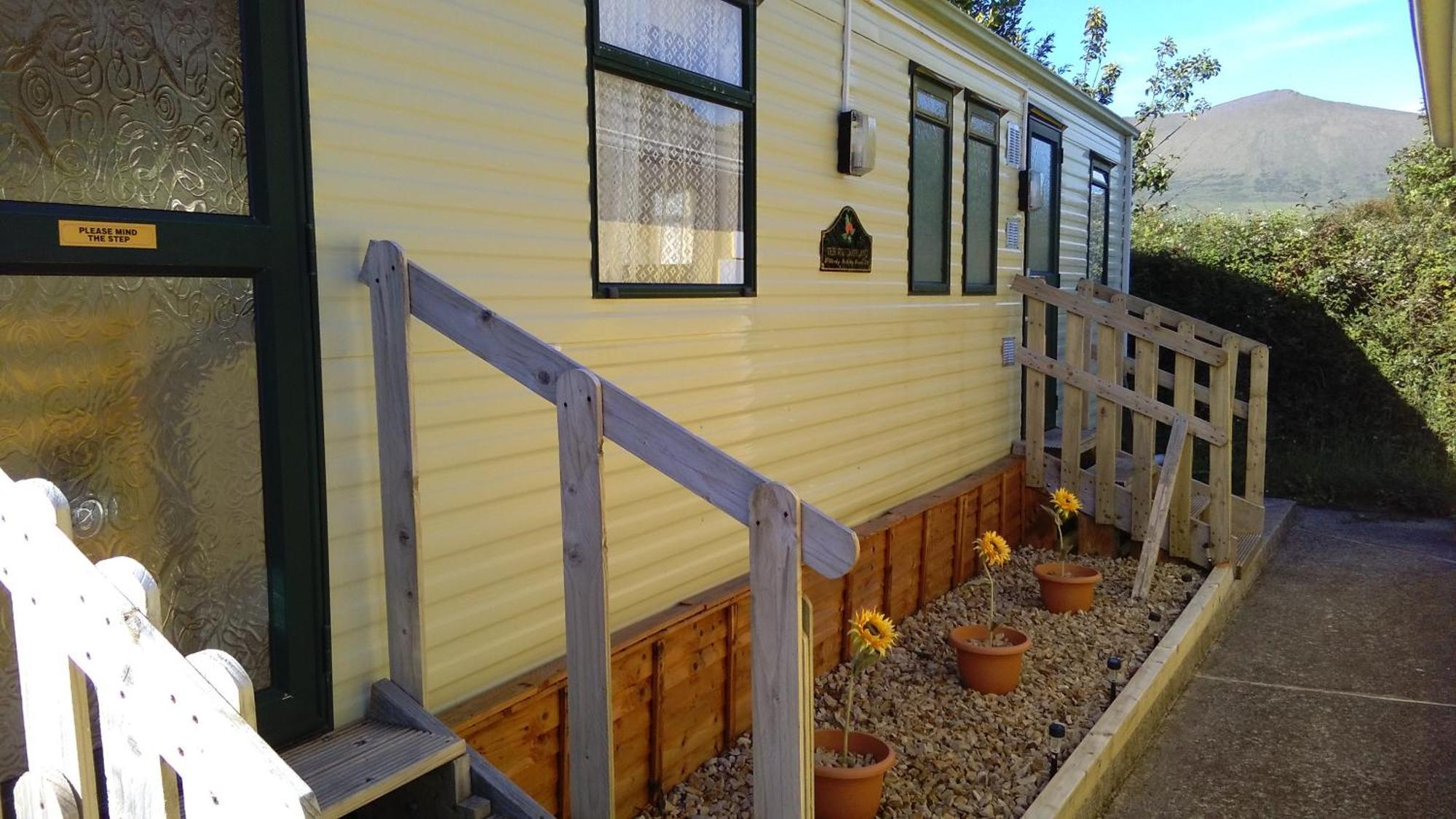 Cosy Chalet Mobile Home , Peace & Quiet Dingle Exteriör bild